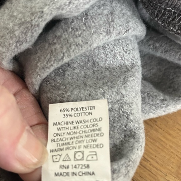 SIMPLY SOUTHERN Grey MAMA Crew Sweatshirt Large - New! - Picture 6 of 9